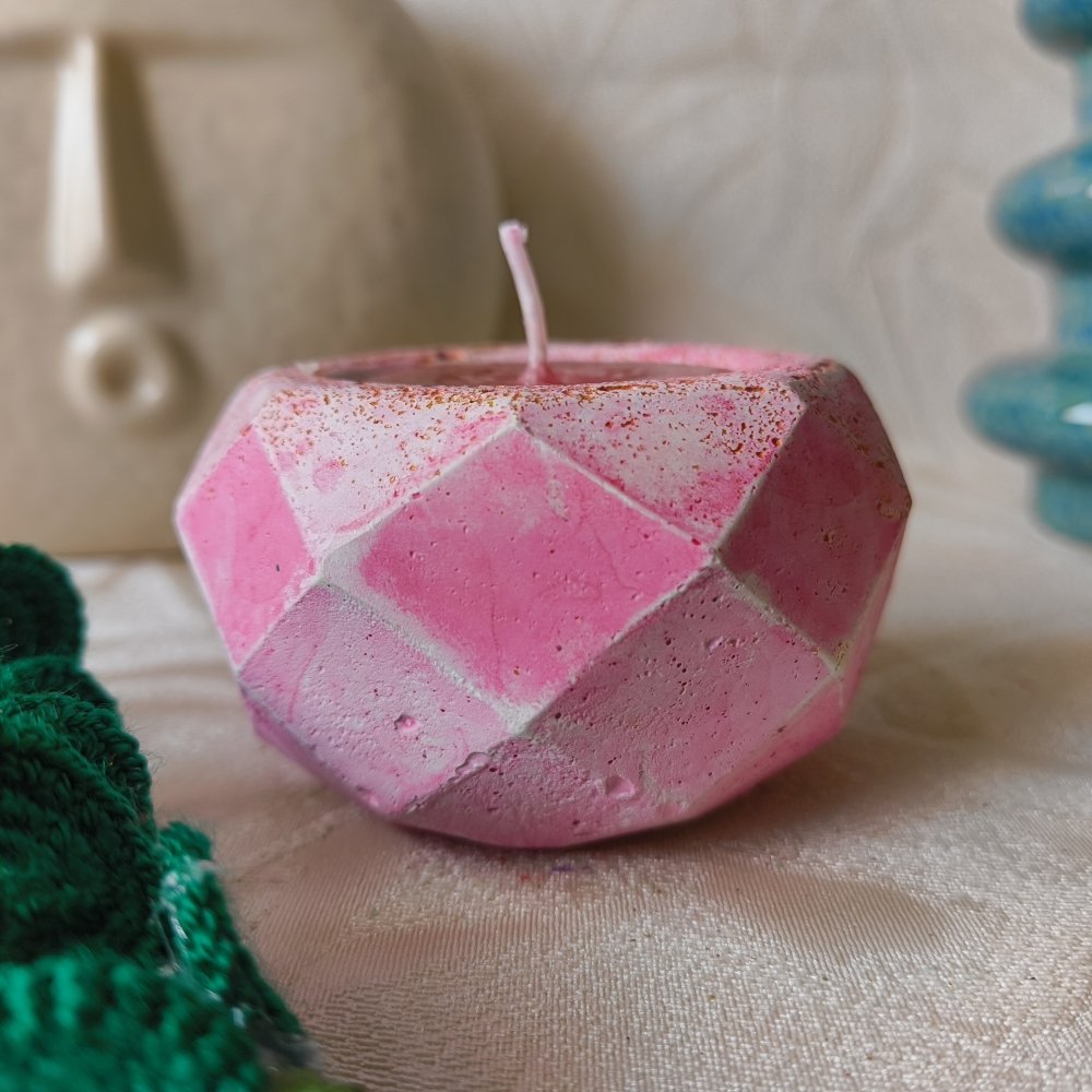 Geometric Candle - Cemented - Image 6
